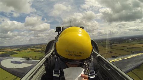 richard quest takes a ride qith he breitling jet team|Amazing flight with .